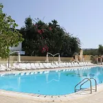 Garden Club Ξενοδοχείο Briatico