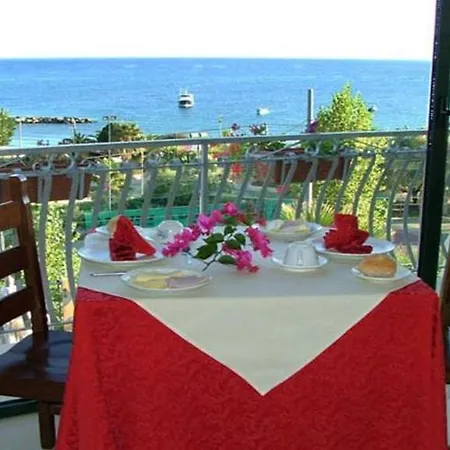 Garden Club 4* Briatico